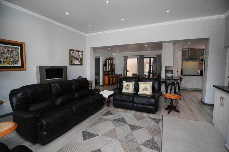 3 Bedroom Property for Sale in Reebok Western Cape